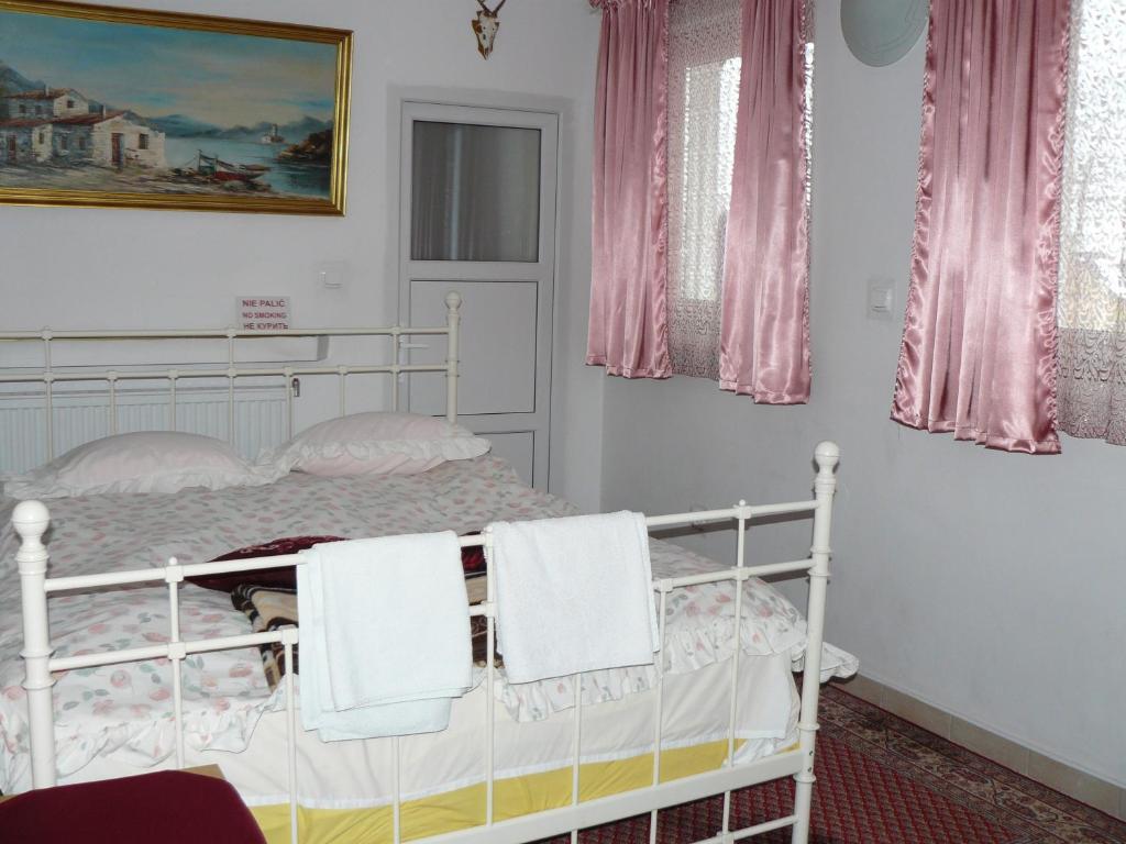 Piaseczno Willa Staropolska Extérieur photo